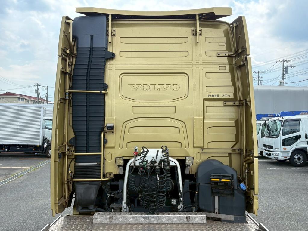 ボルボ その他 2DG-KA2TEA1(2WD)の写真7