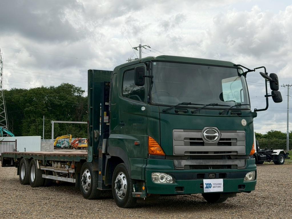 日野 プロフィア BKG-FW1EXYG(8x4)の写真1