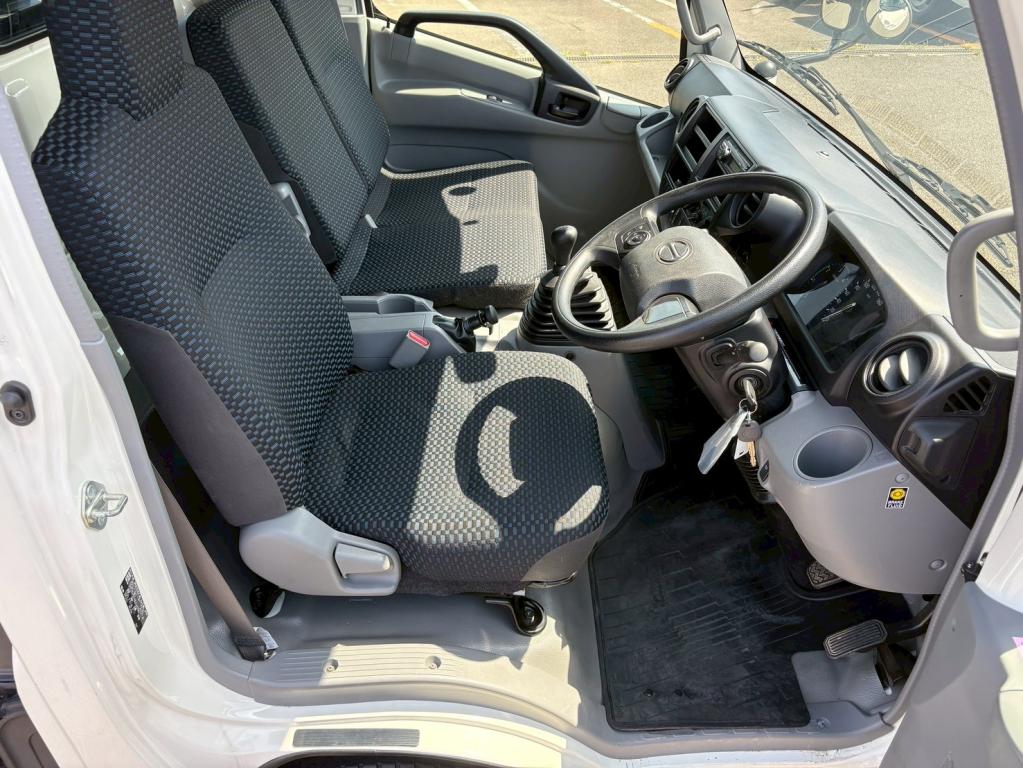 日野 デュトロ 2KG-XZU712M(2WD)の写真21