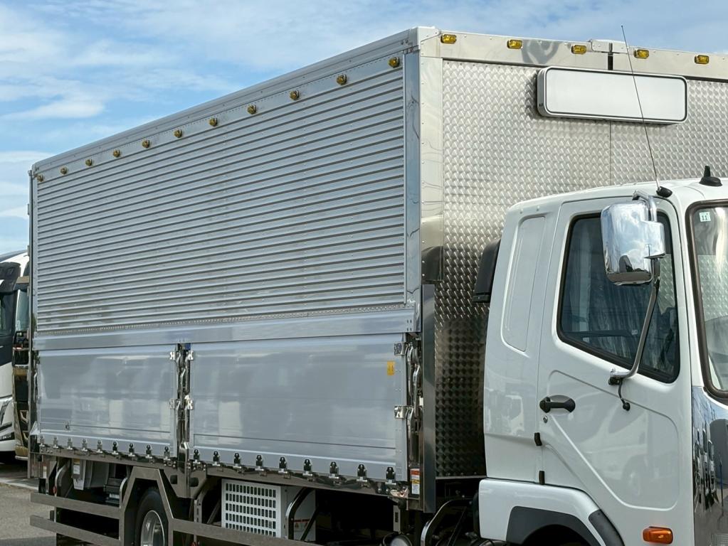 三菱 ファイター 2KG-FK65F(2WD)の写真5