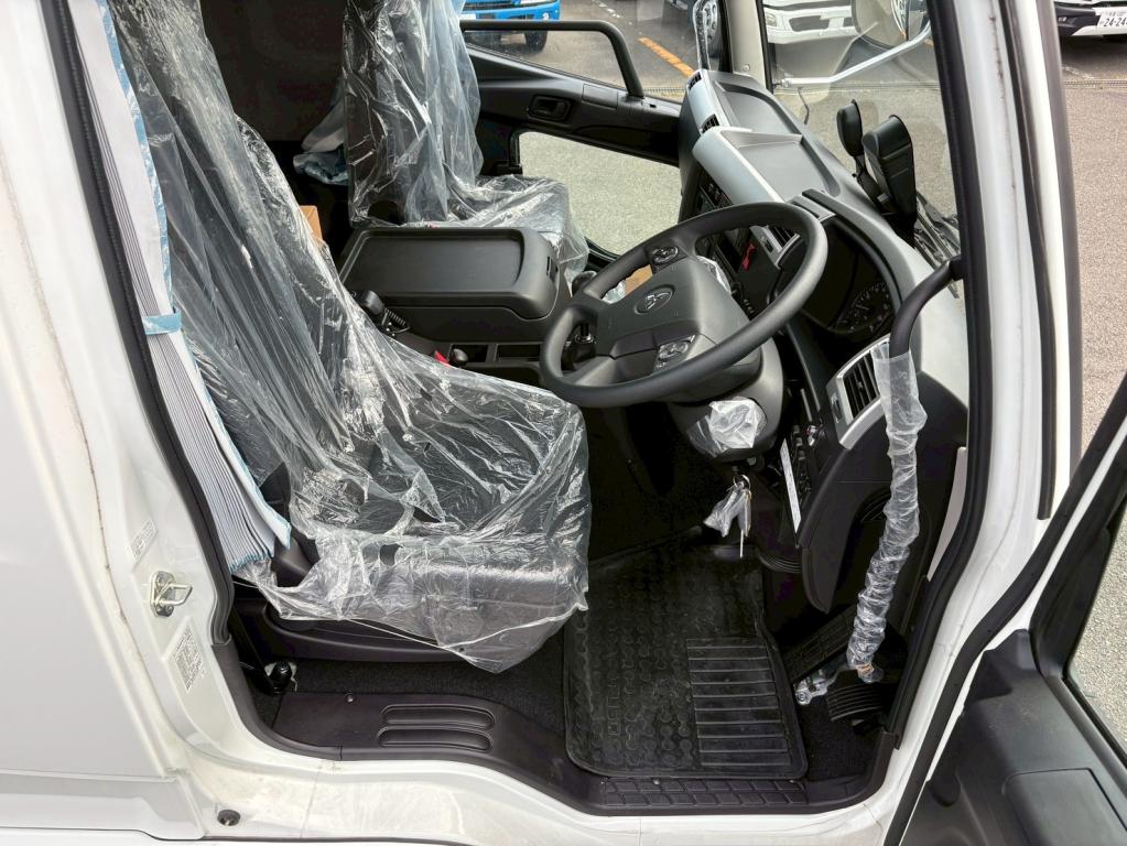 三菱 ファイター 2KG-FK65F(2WD)の写真21
