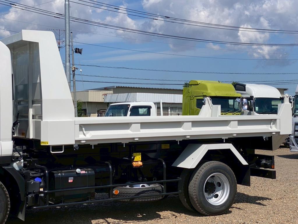 いすゞ フォワード 2PG-FRR90S3(2WD)の写真6