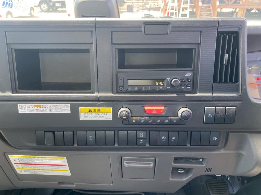 いすゞ フォワード 2PG-FRR90S3(2WD)の写真22