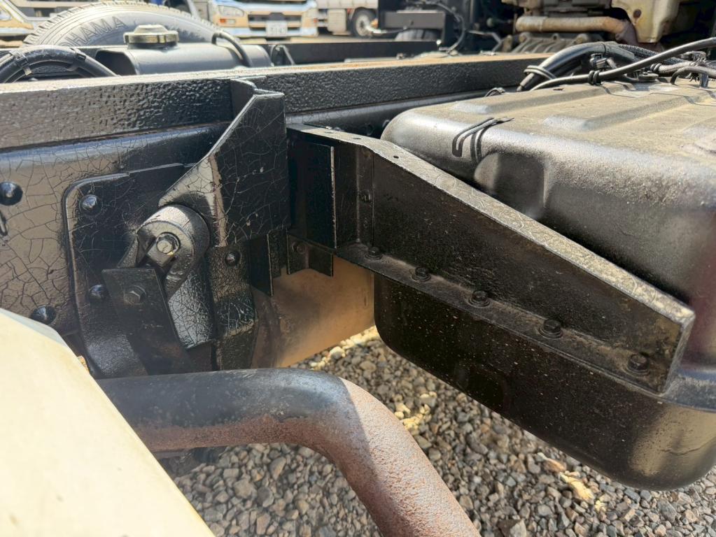 三菱 キャンター KK-FE73EB(2WD)の写真17