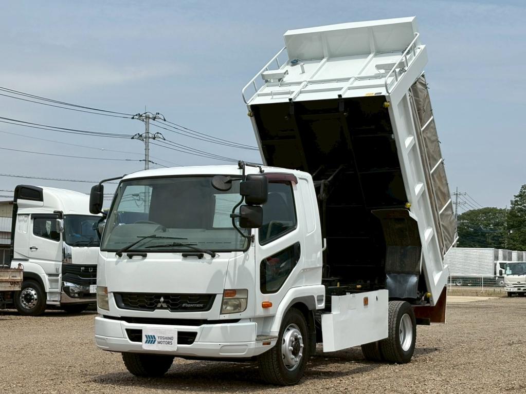 三菱 ファイター QKG-FK62FZ(2WD)の写真1