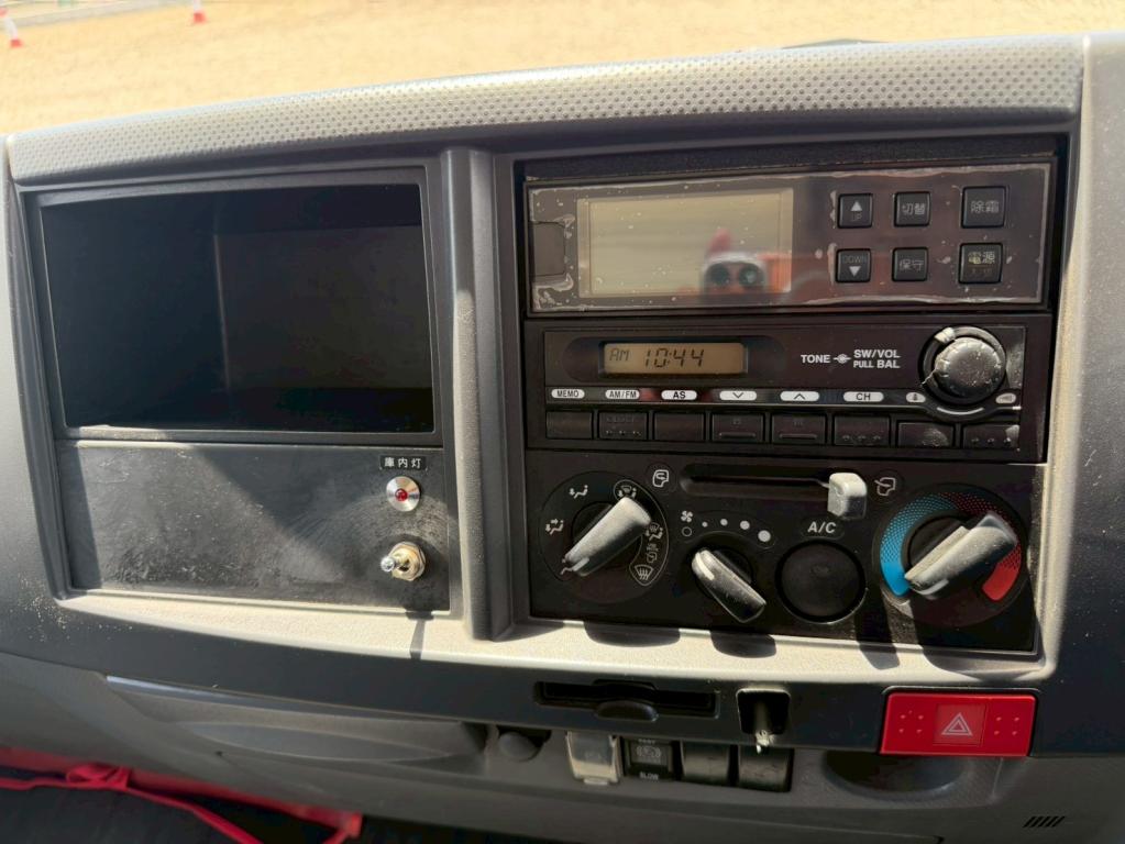 いすゞ エルフ TKG-NPR85AN(2WD)の写真22