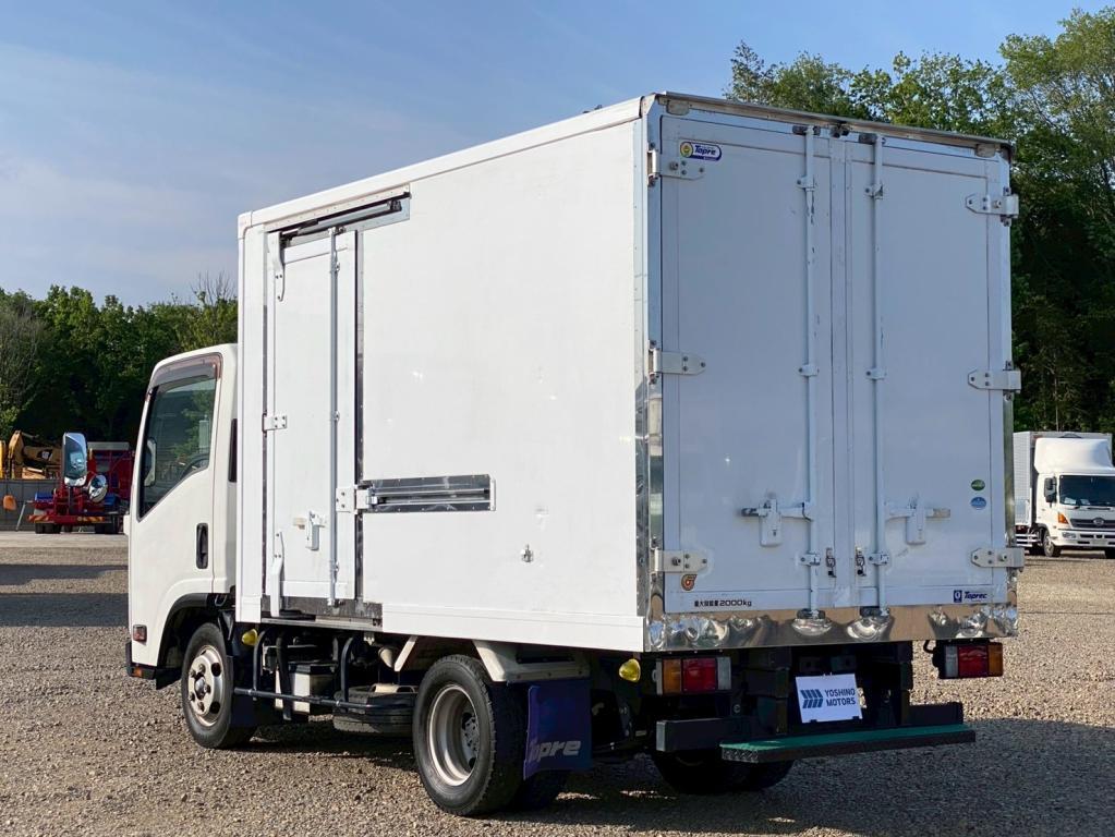 いすゞ エルフ TPG-NLR85AN(2WD)の写真3