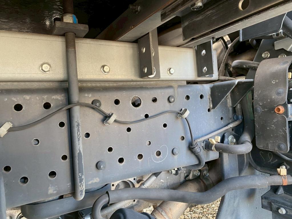 いすゞ エルフ TPG-NLR85AN(2WD)の写真17