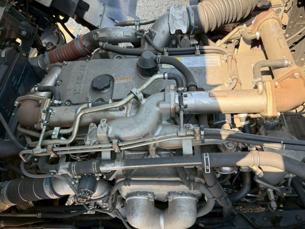 いすゞ ギガ PDG-CYY77Q8J(6x4)の写真19
