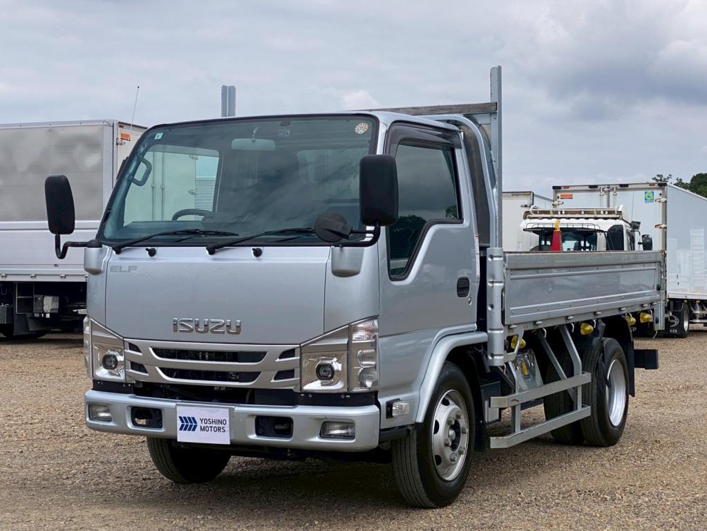 いすゞ エルフ 2RG-NKR88R(2WD)の写真1
