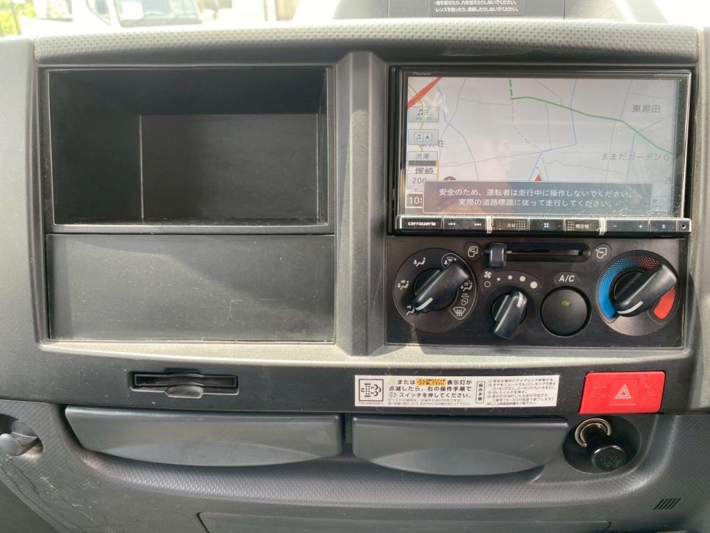 いすゞ エルフ 2RG-NKR88R(2WD)の写真22