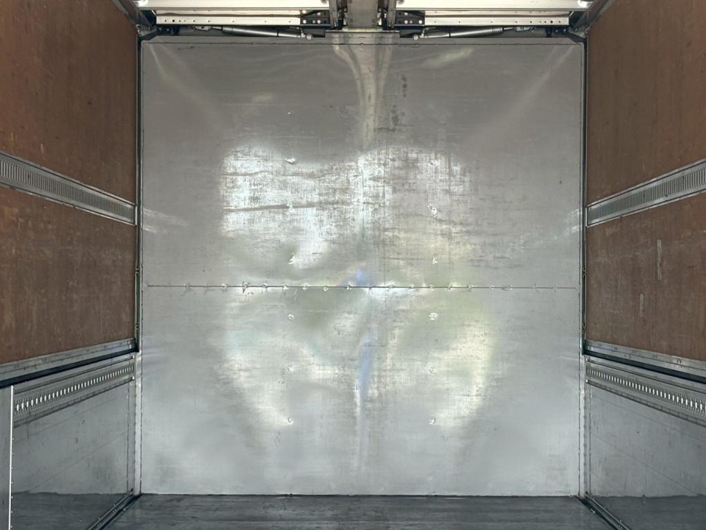 いすゞ ギガ 2PG-CYL77C(6x2)の写真7
