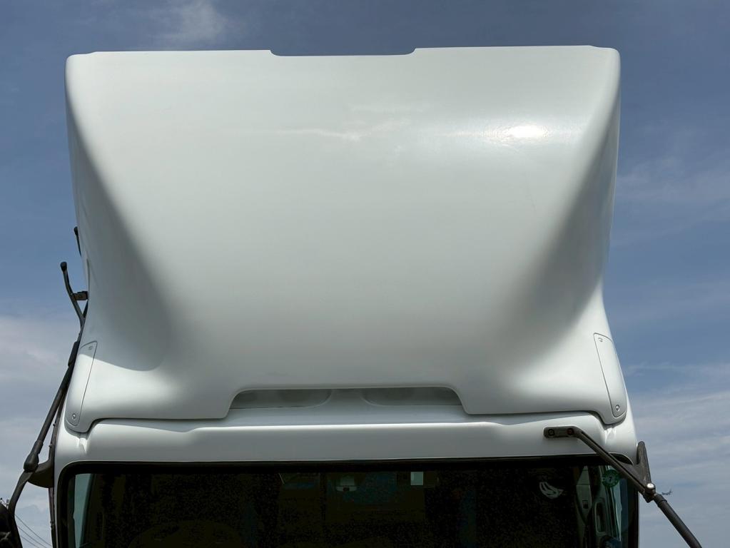 いすゞ ギガ 2PG-CYL77C(6x2)の写真20