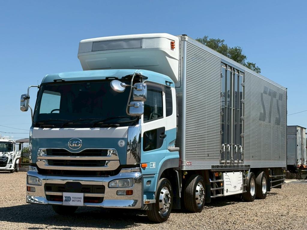 UD クオン QKG-CG5ZA(8x4)の写真1