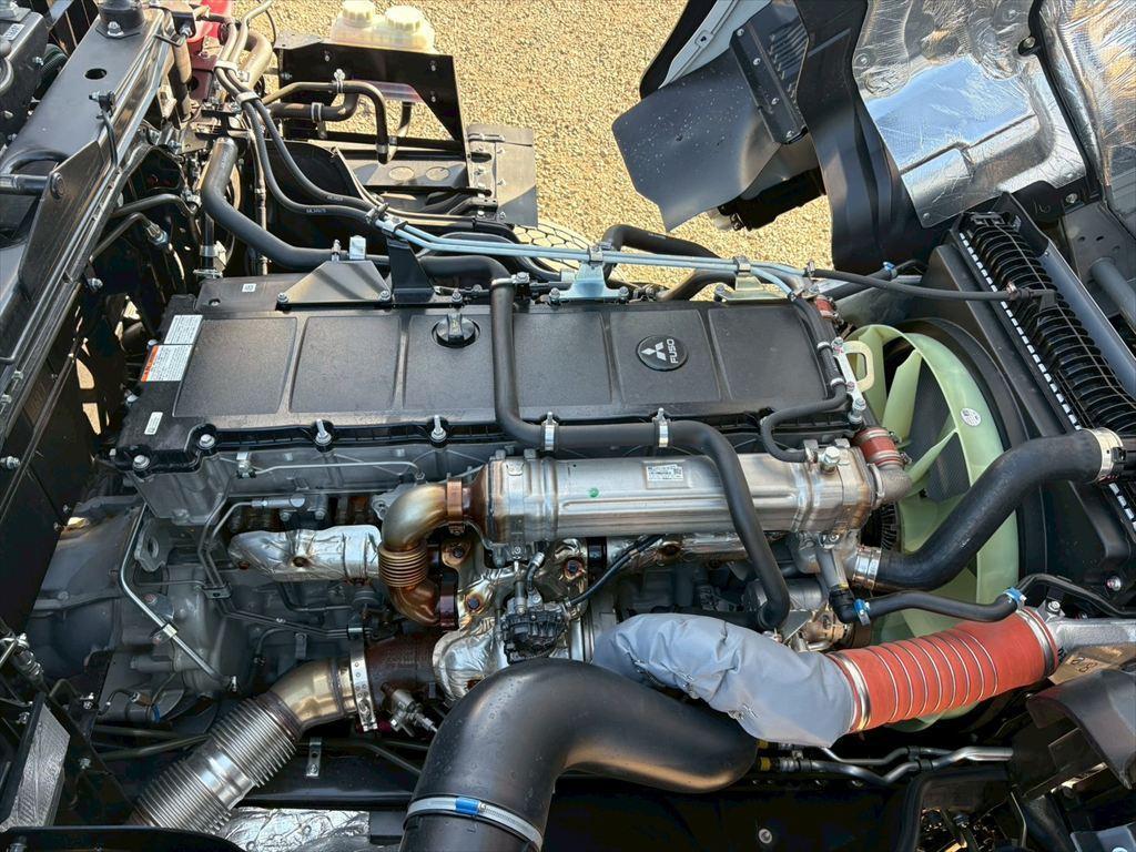 三菱 スーパーグレート 2RG-FP84VDR(2WD)の写真19