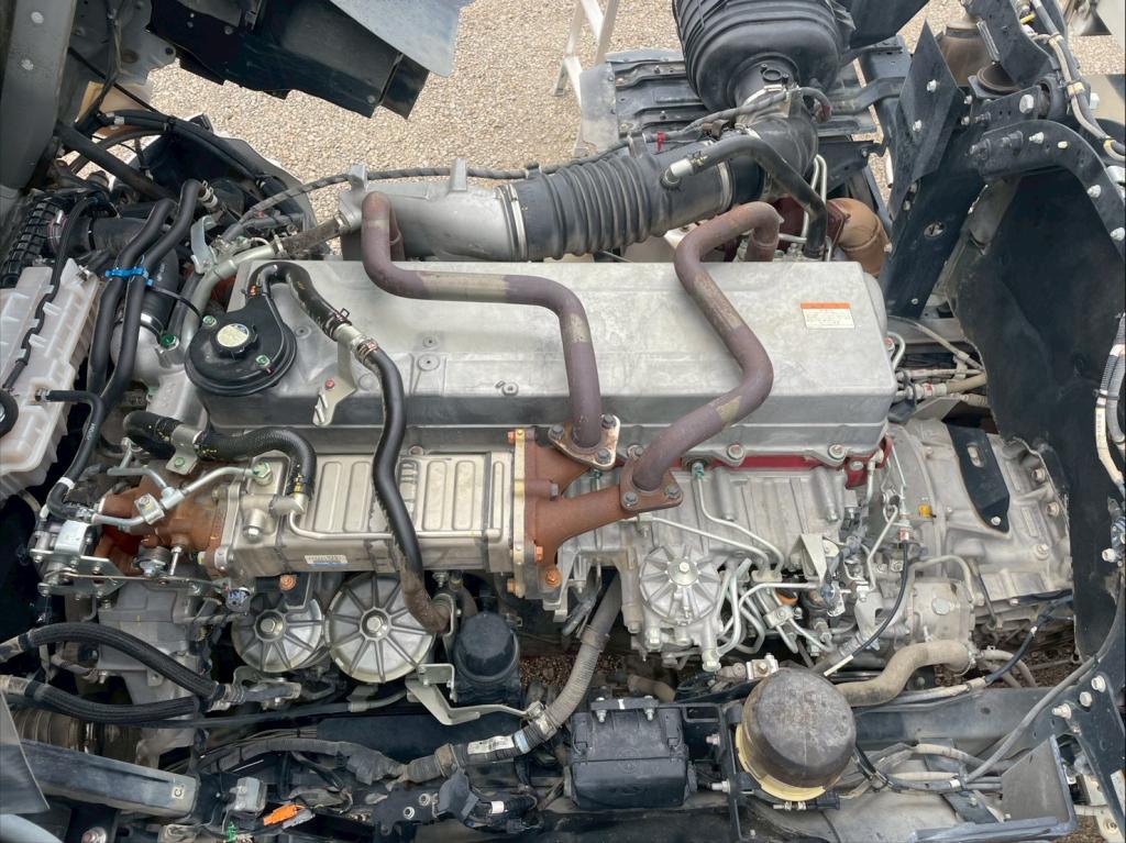 日野 プロフィア 2DG-FS1EGA(6x4)の写真19