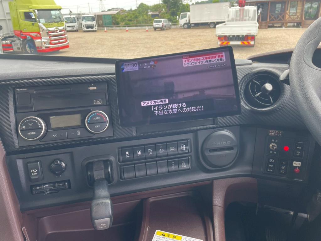 日野 プロフィア 2DG-FS1EGA(6x4)の写真22