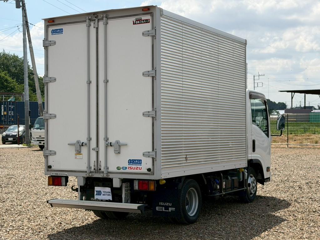 いすゞ エルフ 2RG-NLR88AN(2WD)の写真4