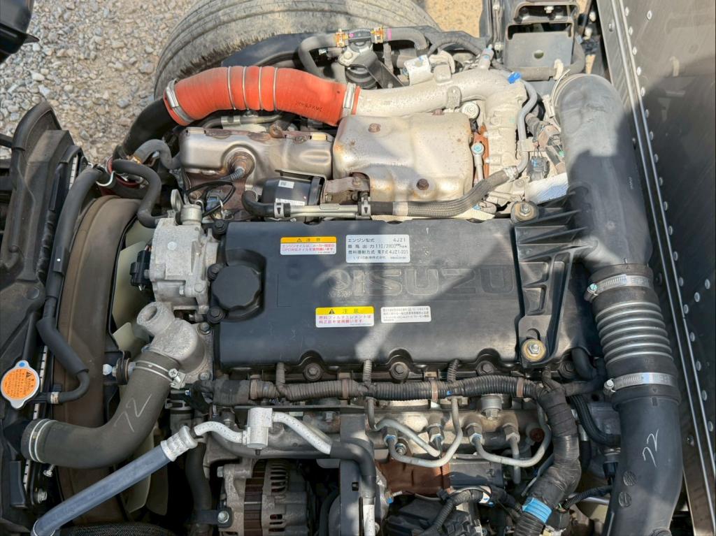 いすゞ エルフ 2RG-NLR88AN(2WD)の写真19
