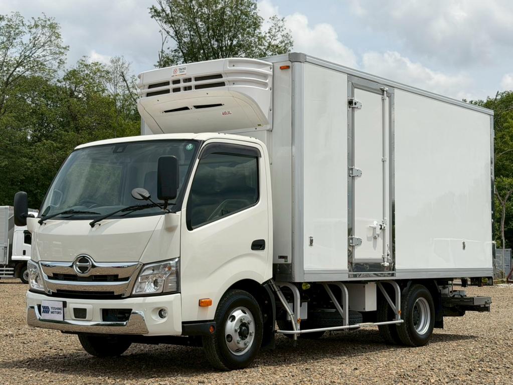 日野 デュトロ 2KG-XZU712M(2WD)の写真1