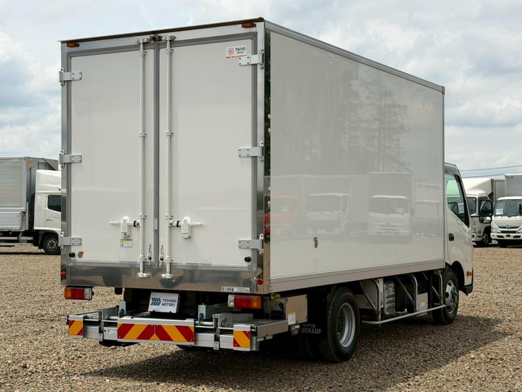 日野 デュトロ 2KG-XZU712M(2WD)の写真4