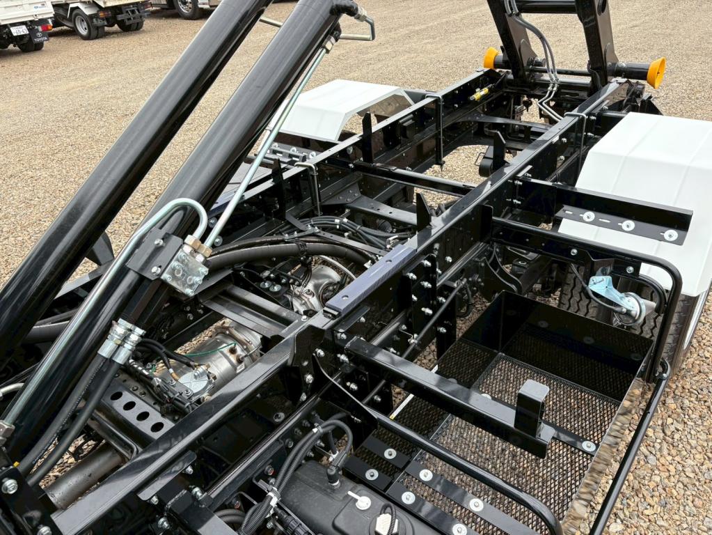 三菱 ファイター 2KG-FK72F(2WD)の写真11