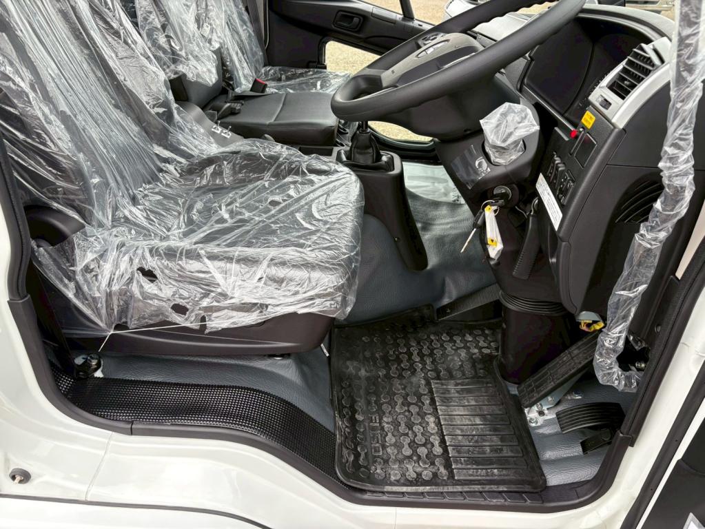 三菱 ファイター 2KG-FK72F(2WD)の写真21
