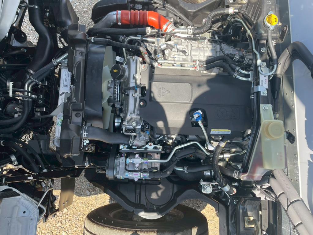 三菱 キャンター 2RG-FBAV0(2WD)の写真20