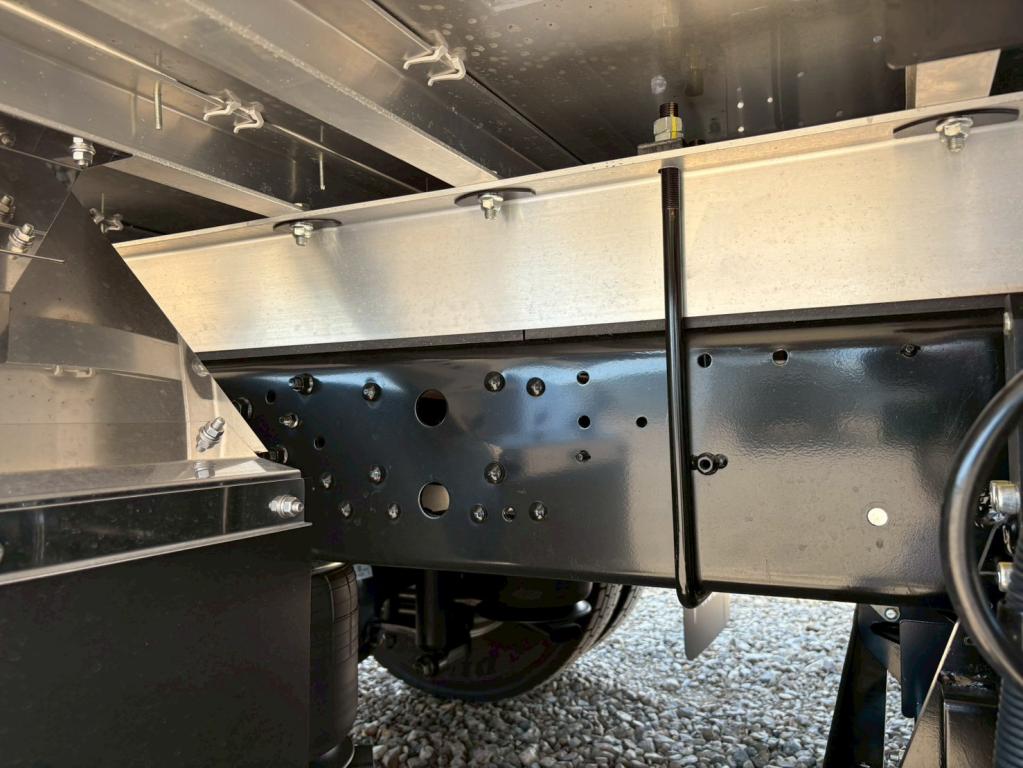 三菱 ファイター 2KG-FK65F(2WD)の写真15