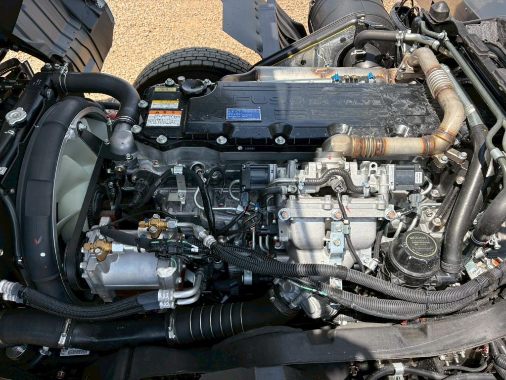 三菱 ファイター 2KG-FK65F(2WD)の写真18