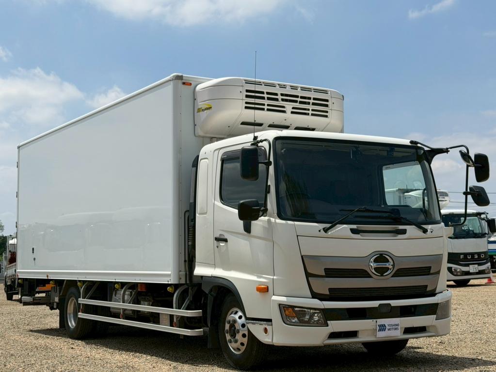 日野 レンジャー 2KG-FD2ABG(2WD)の写真2