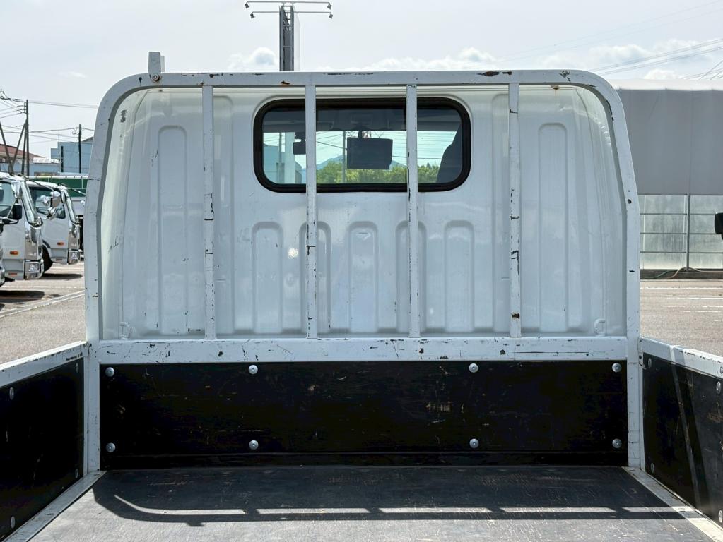 三菱 キャンター 2RG-FBA20(2WD)の写真7