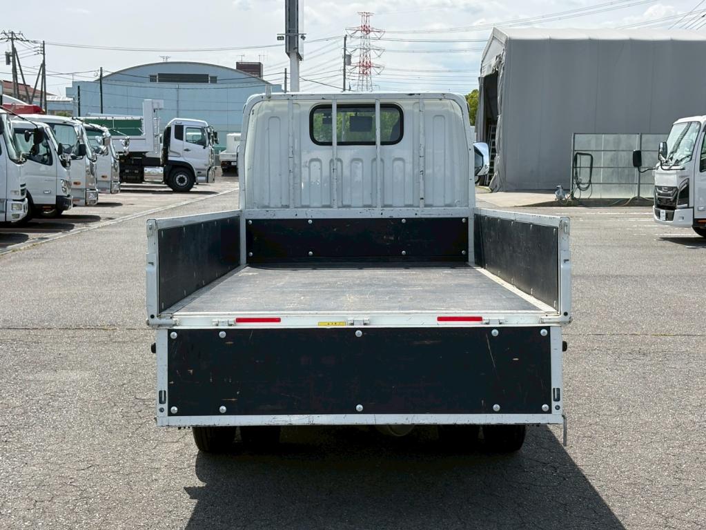 三菱 キャンター 2RG-FBA20(2WD)の写真11