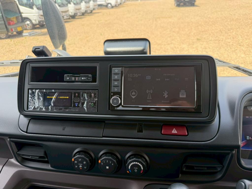 三菱 キャンター 2RG-FBA20(2WD)の写真21