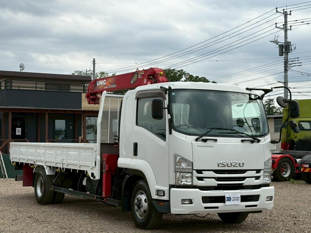 いすゞ フォワード 2RG-FRR90S2(2WD)の写真2