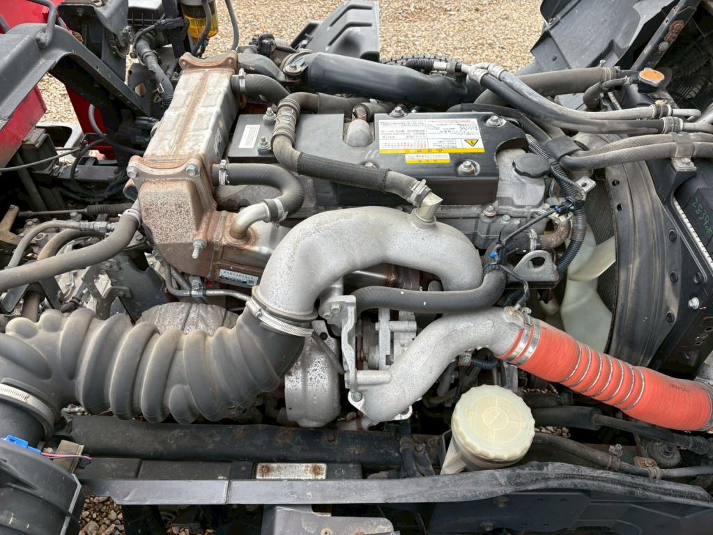 いすゞ フォワード 2RG-FRR90S2(2WD)の写真19