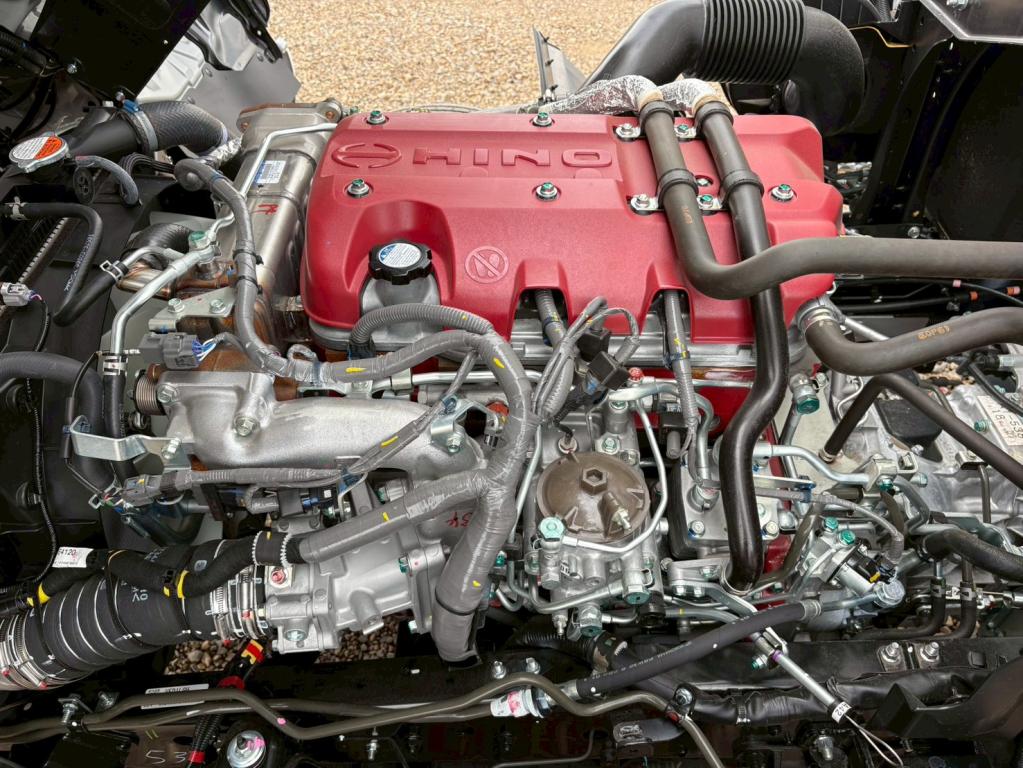 日野 レンジャー 2KG-FD2ABG(2WD)の写真18