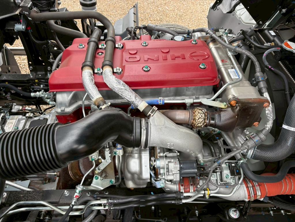 日野 レンジャー 2KG-FD2ABG(2WD)の写真19