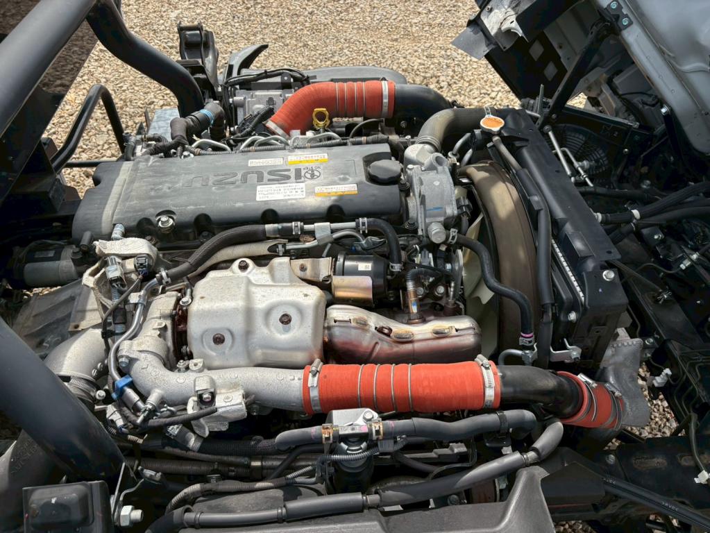 いすゞ エルフ 2RG-NPR88AN(2WD)の写真19