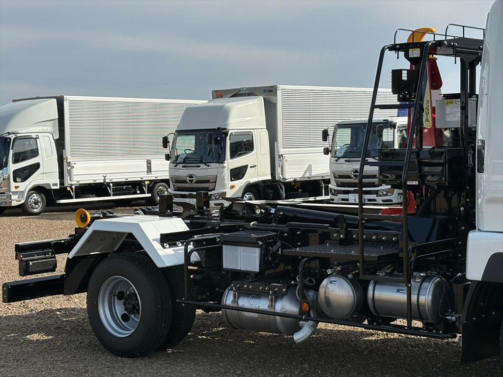 三菱 ファイター 2KG-FK72F(2WD)の写真5