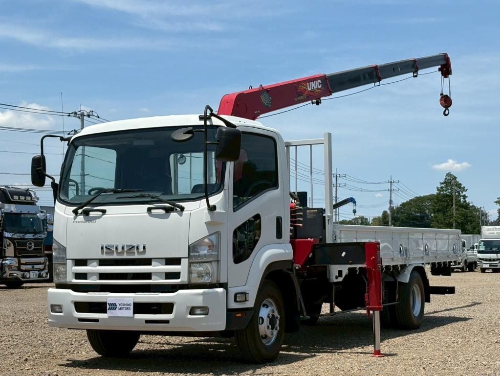 いすゞ フォワード TKG-FRR90S1(2WD)の写真1