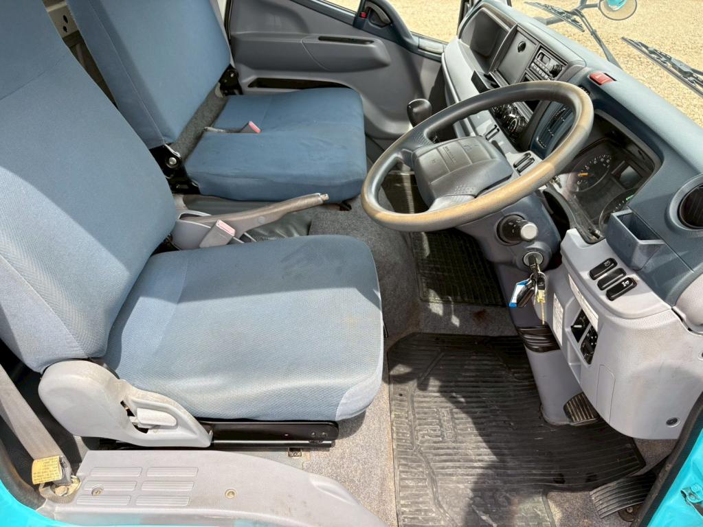 三菱 キャンター SKG-FEB90(2WD)の写真21