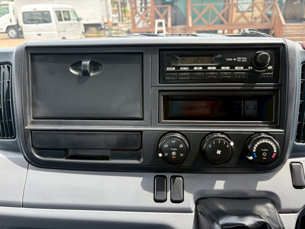 三菱 キャンター SKG-FEB90(2WD)の写真22