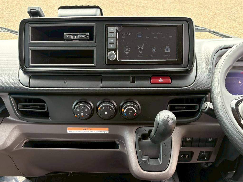 三菱 キャンター 2RG-FEB80(2WD)の写真22