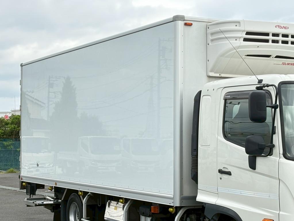 日野 レンジャー 2KG-FD2ABG(2WD)の写真5