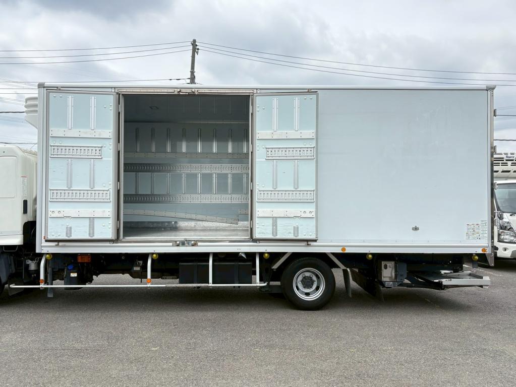 日野 レンジャー 2KG-FD2ABG(2WD)の写真14