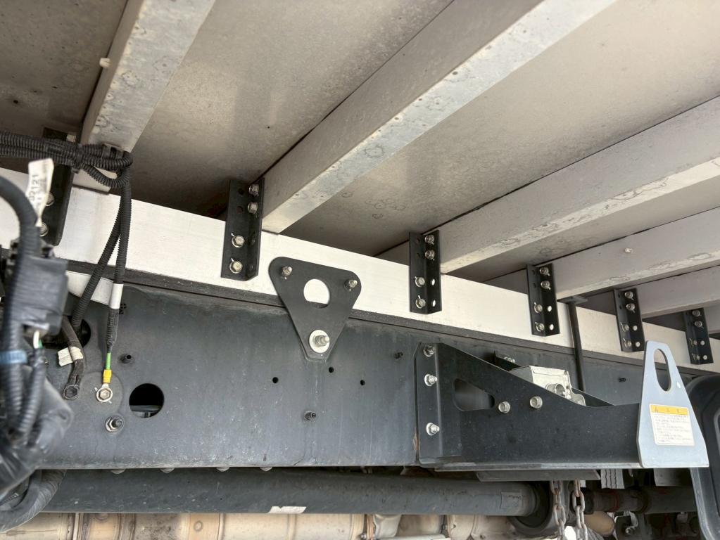 日野 レンジャー 2KG-FD2ABG(2WD)の写真15