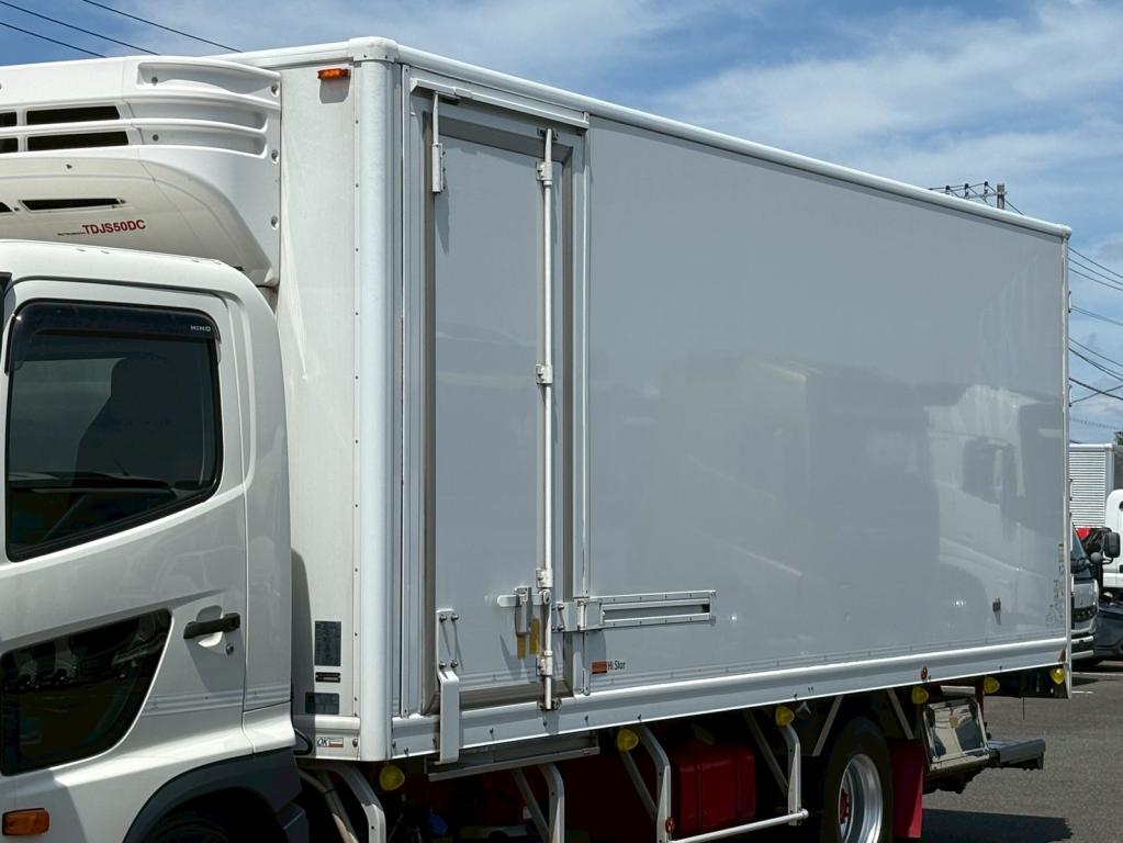 日野 レンジャー 2KG-FC2ABG(2WD)の写真6