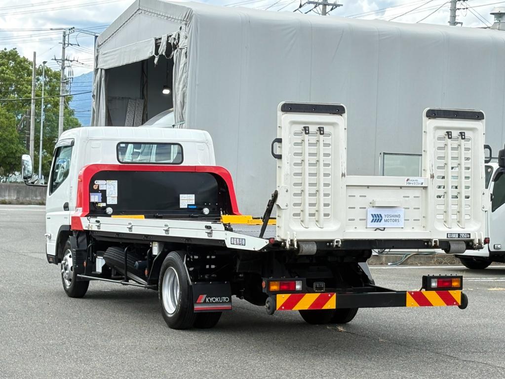 三菱 キャンター 2PG-FEB80(2WD)の写真3