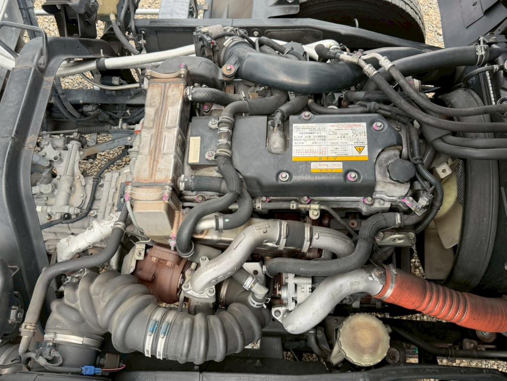 いすゞ フォワード SKG-FRR90T2(2WD)の写真19